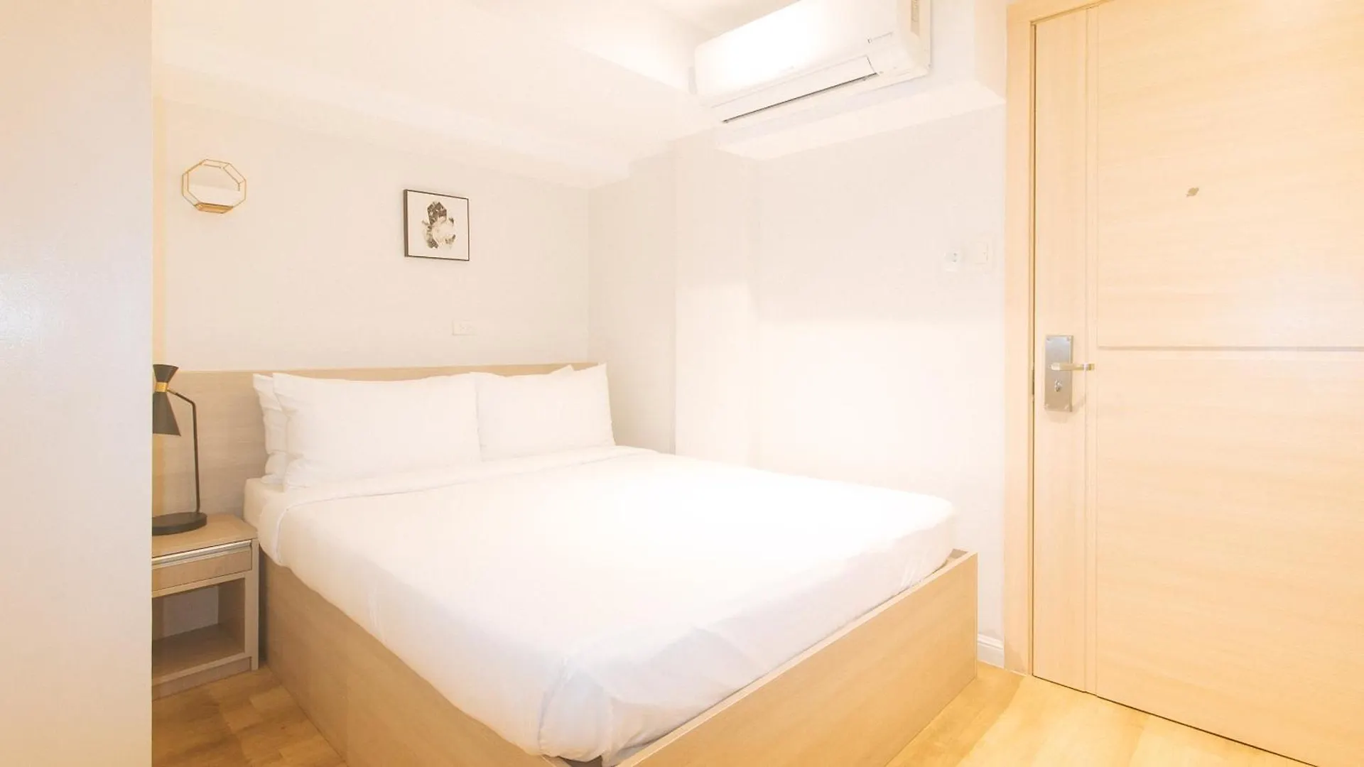 Отель Reddoorz Davao