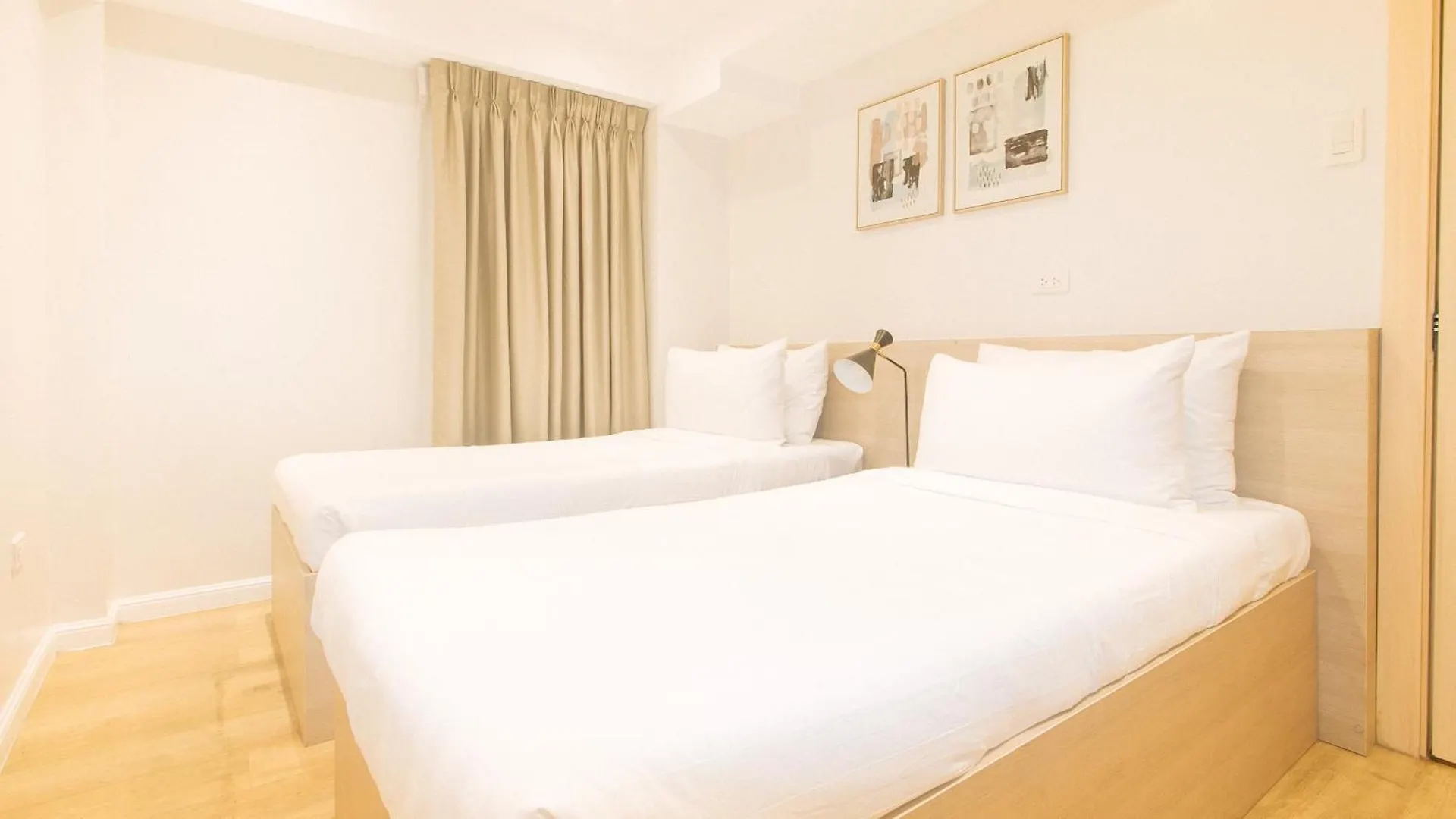 Отель Reddoorz Davao